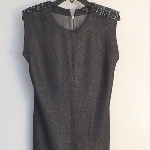 XXI Tops - XXI-BLACK SLEEVELESS SHIMMER BLACK TOP